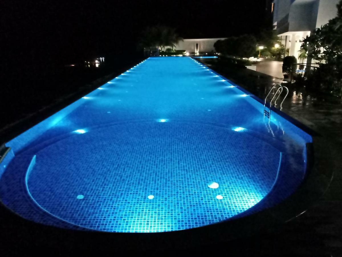 Mykey Silverscape B-39-06 Apartment Malacca
